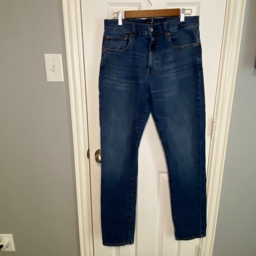 Lucky Brand 410 Athletic Straight Jeans Mens 32x34 Blue Medium Wash Denim